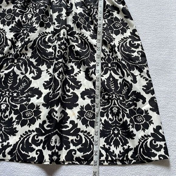 Ann Taylor LOFT Black & White Floral Dress w/Zipper on the Side (Size: 6P) - Picture 8 of 11